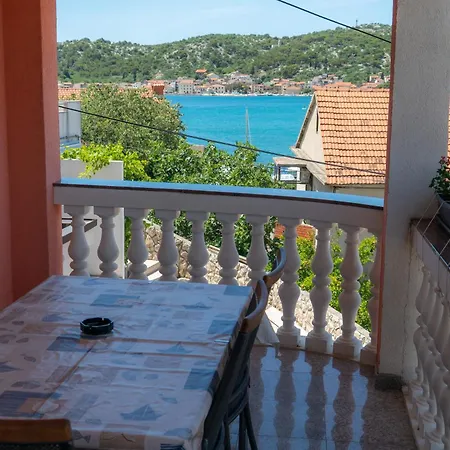 Apartments Zubcic Tisno Exterior photo