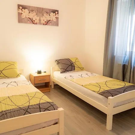 Apartments Zubcic Tisno Exterior photo