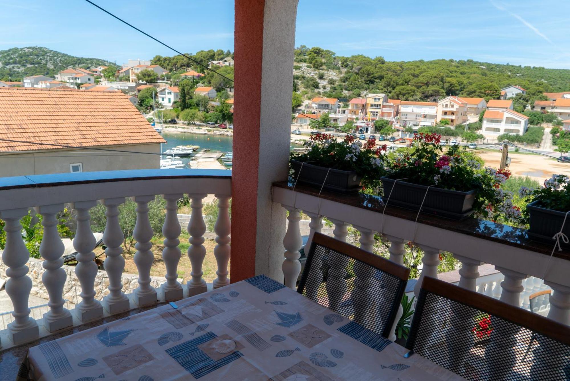 Apartment Zubcic Tisno