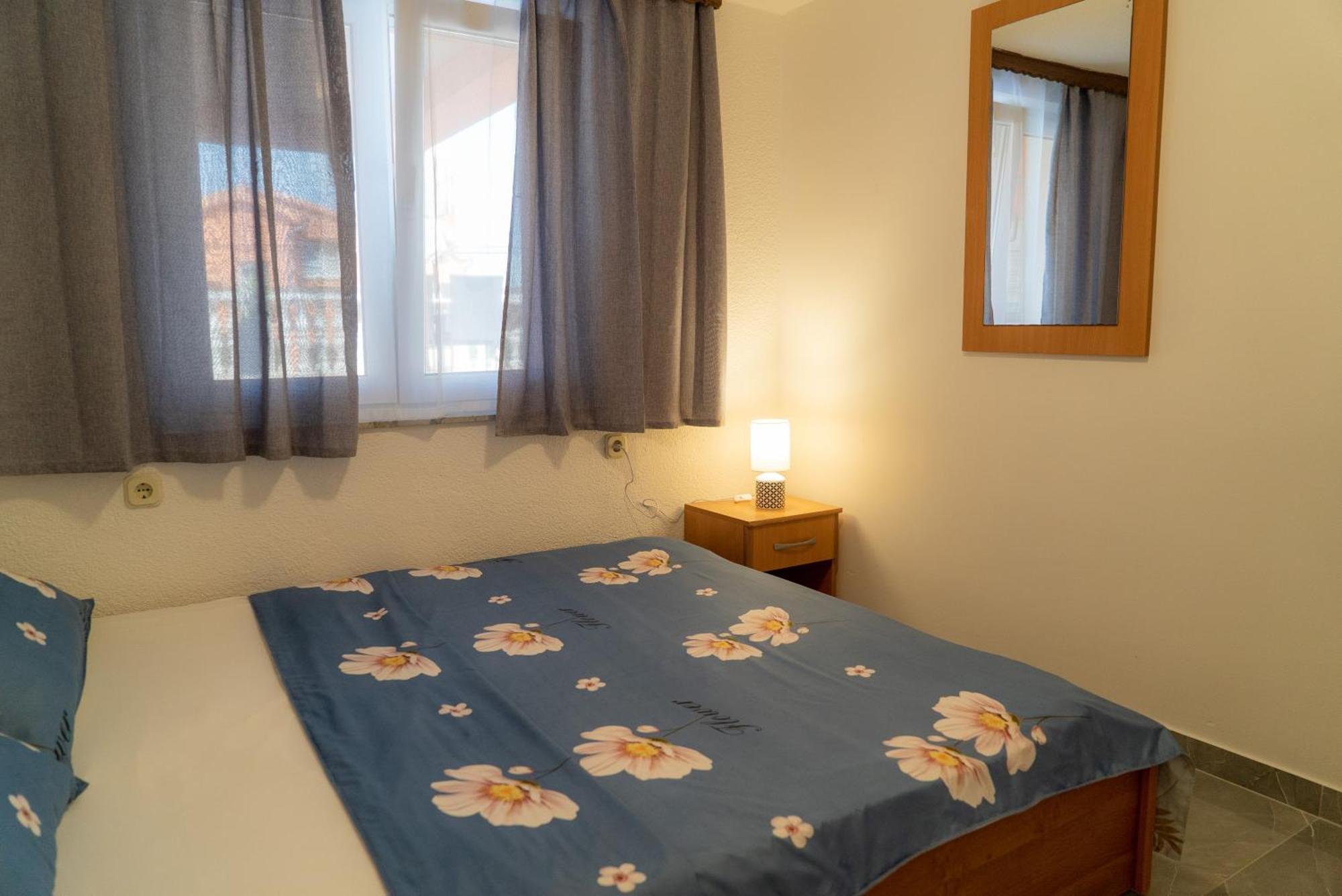 Zubcic Apartment Tisno