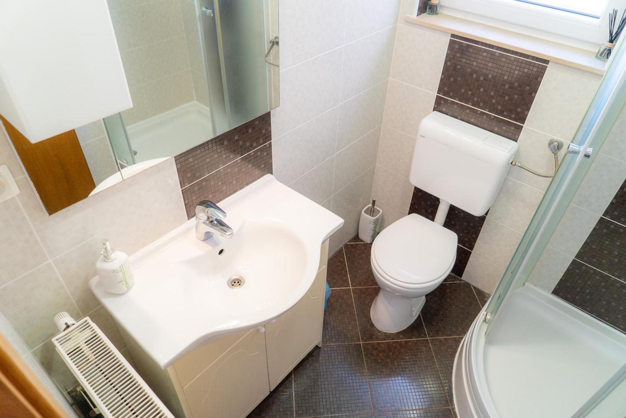 Zubcic Apartment Tisno